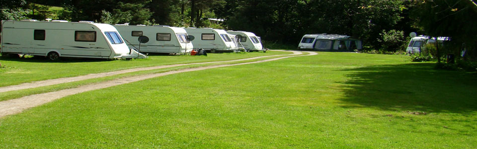 A quiet and tranquil site nestled in beautiful Shaw Gyhll, High Shaw, 
Simonstone, Hawes, North Yorkshire and is surrounded by the magnificent Dales fells in 
the heart of Upper Wensleydale.